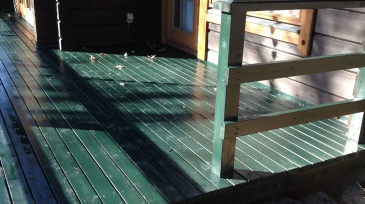 塗装後のウッドデッキ